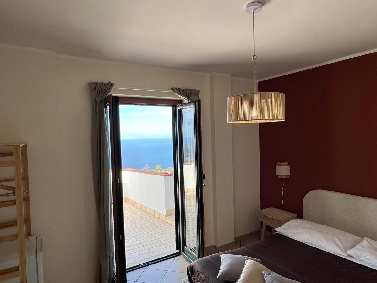 Villa Kiru Vibo Valentia Exteriör bild